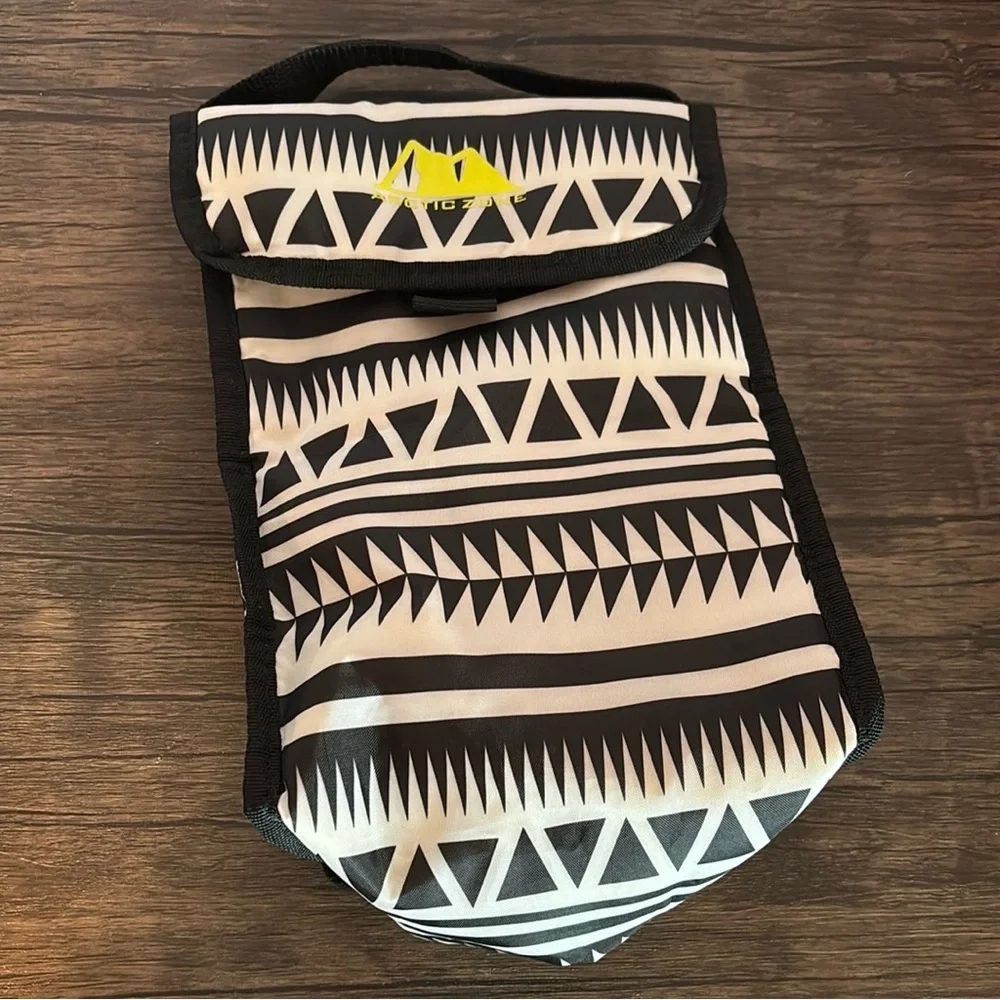 Lunchbox - Picture 1 of 3